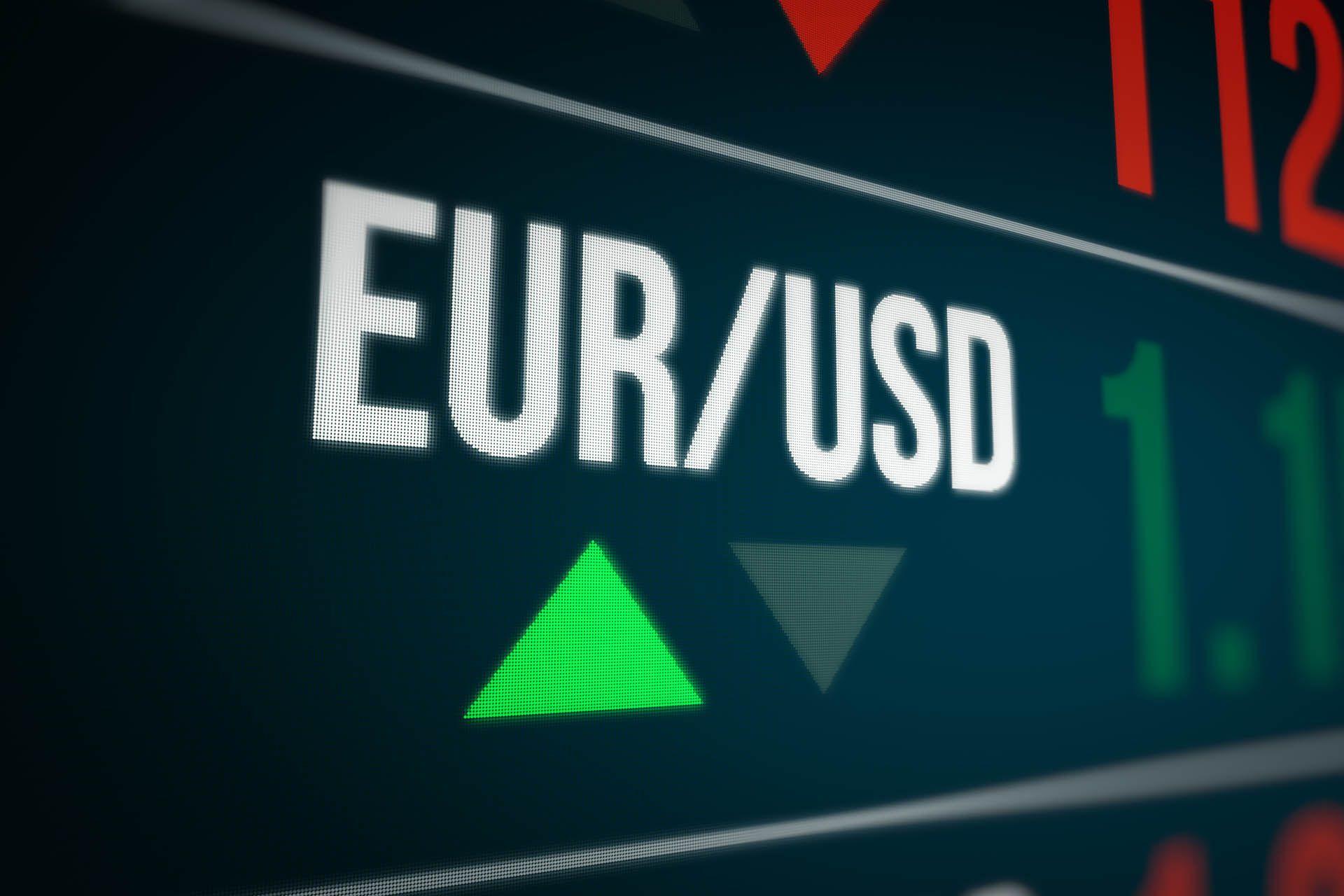 EUR USD1806