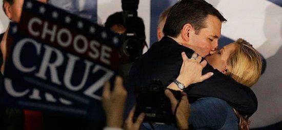 Ted Cruz with his wife after the Iowa voting results